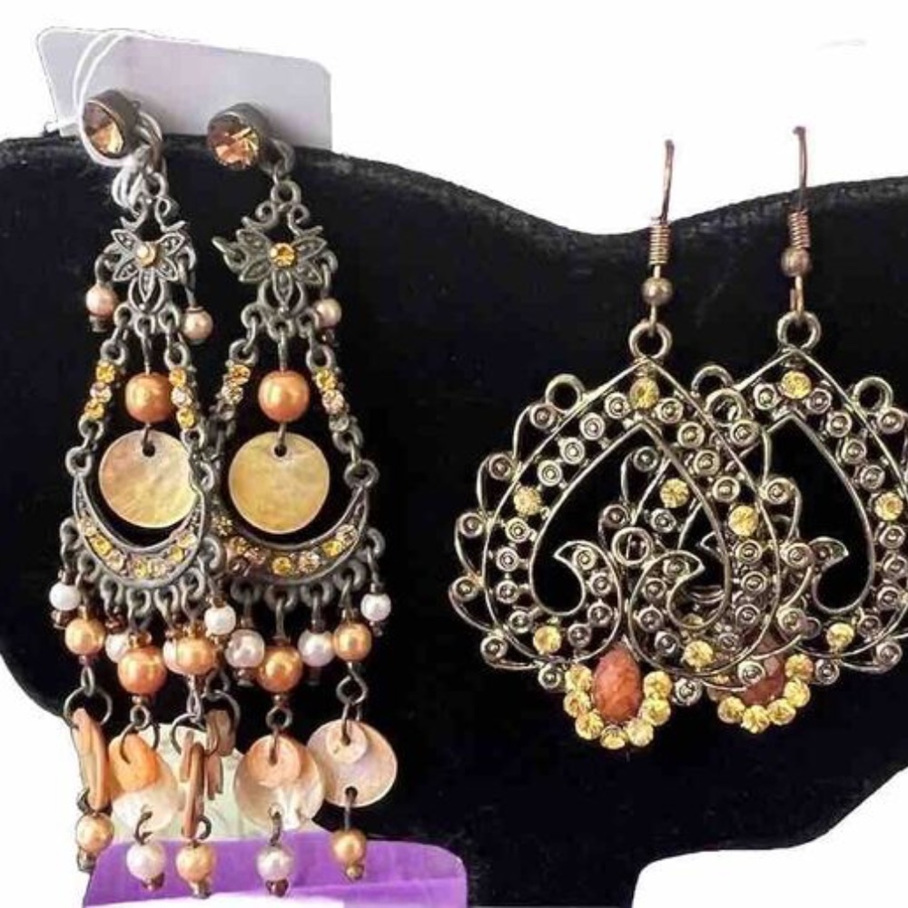Woman,Earrings $12 Each,Earring,imitation pearl,mother of pearl,Bohemian Style.!